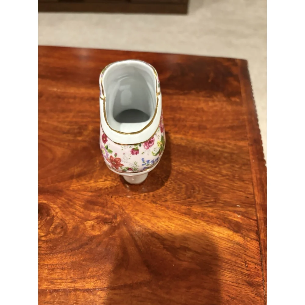 Floral Shoe Figure by Formalities Vintage Decor Great Condition